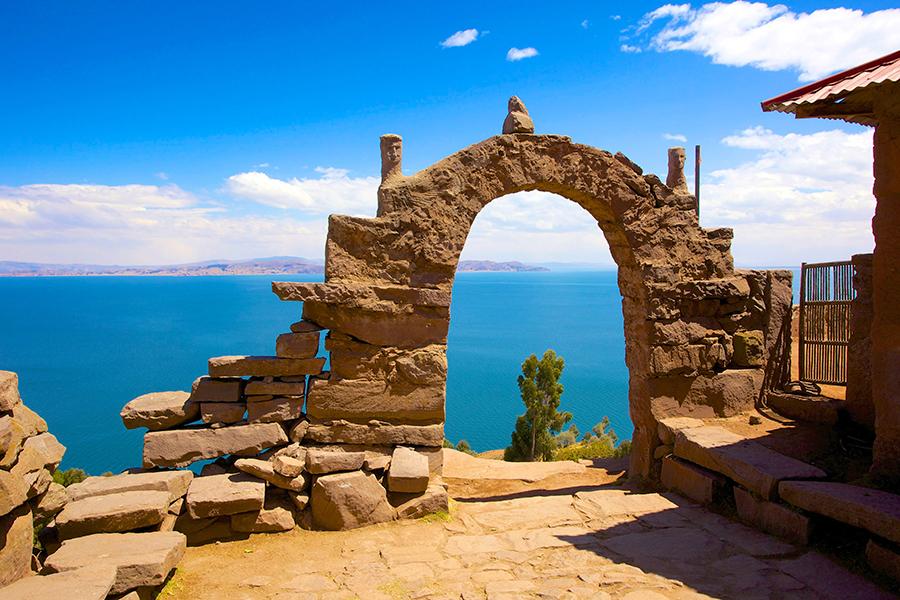 Puno Los Uros, Taquile